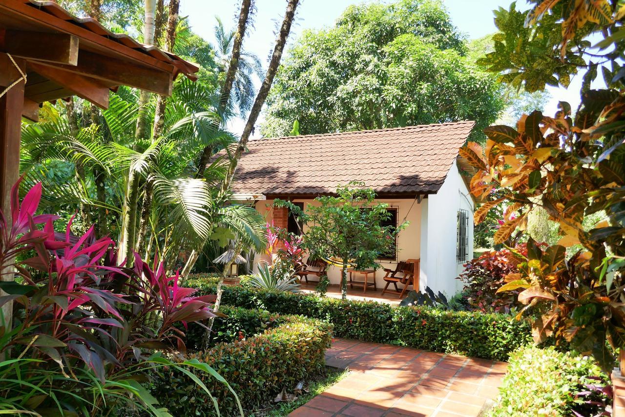 Escape Caribeno Hotel Puerto Viejo de Talamanca Bagian luar foto